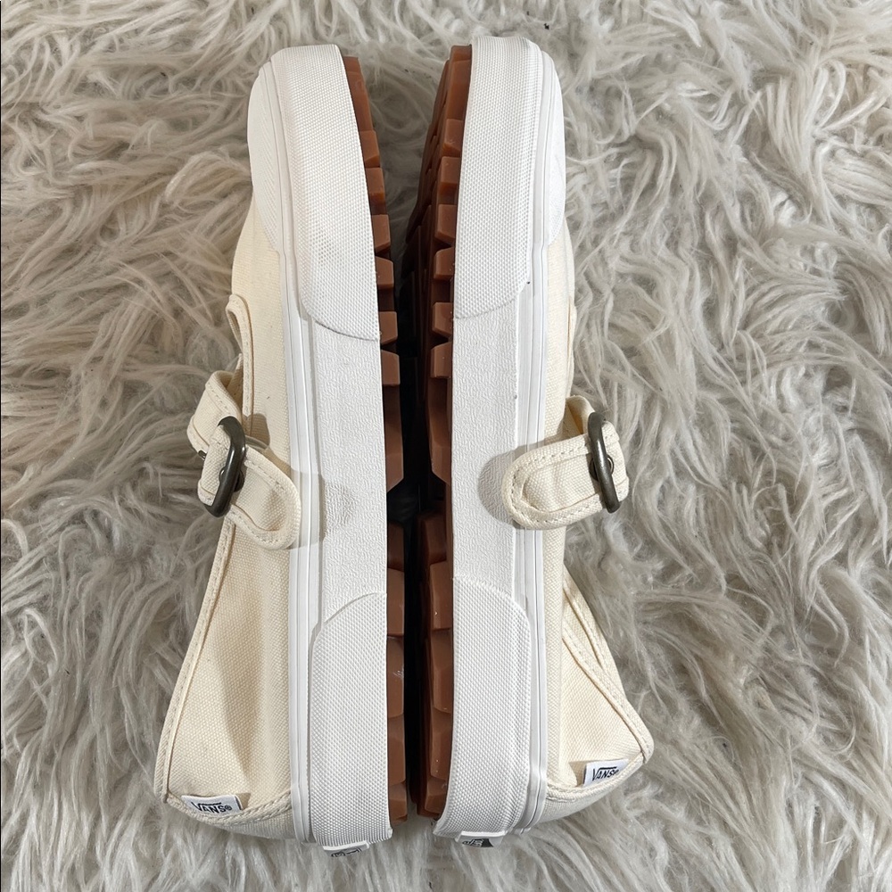 VANS Mary Jane Style 93 Buckle Strap Women’s Shoes White Canvas Size 9 NEW - Picture 10 of 15